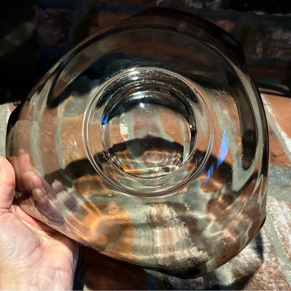 Vintage Bowl Mid Century Silver Fade Glass Triangle Dessert Salad Snacks 9” - Picture 7 of 10